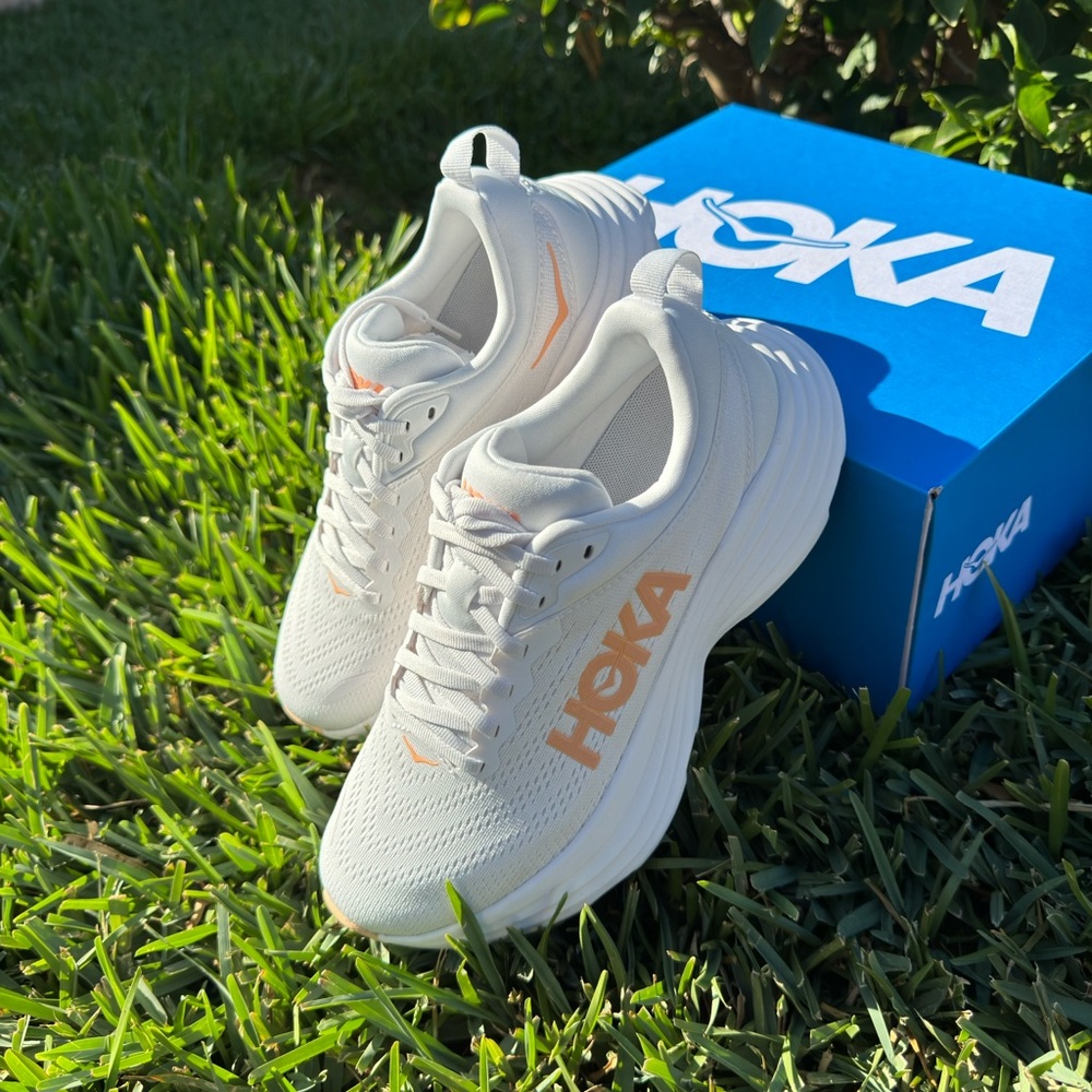 HOKA Bondi 8 sneakers size 9 B White / Cantaloupe New Season New in Box $171